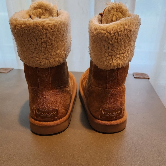 Koolaburra by UGG Kids - Lotta Short Boot - Picture 6 of 10